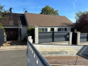 Nettoyage toiture et traitement anti a Vernou-la-Celle-sur-Seine 77670 - vue generale
