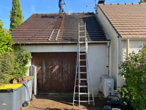 Nettoyage toiture et traitement anti Vernou-la-Celle-sur-Seine 77670 - detail